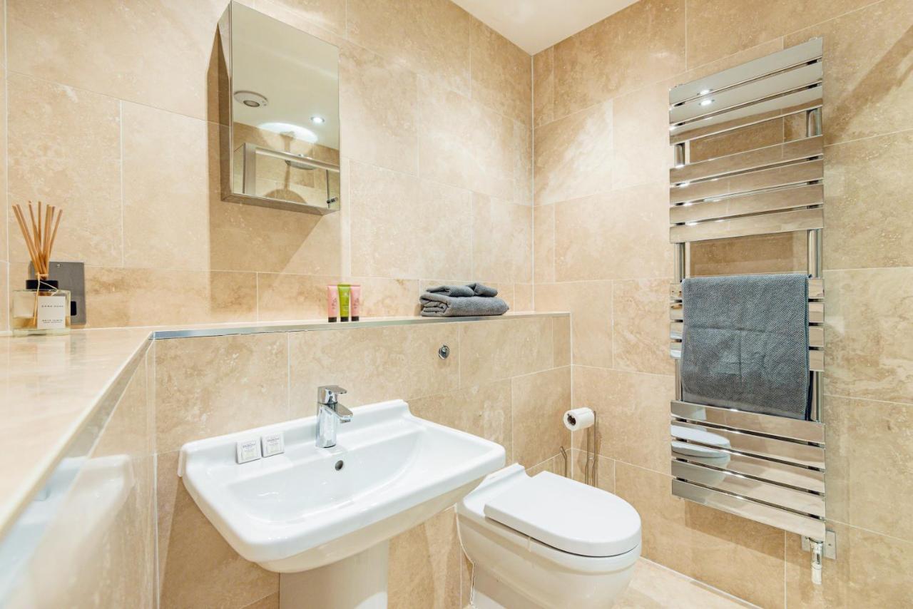 Arcore Premium Rental Shaftesbury Avenue London Ngoại thất bức ảnh