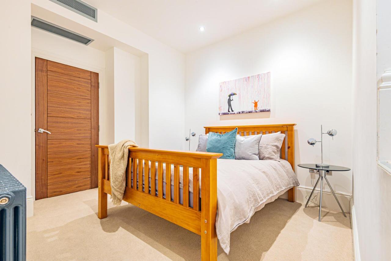 Arcore Premium Rental Shaftesbury Avenue London Ngoại thất bức ảnh
